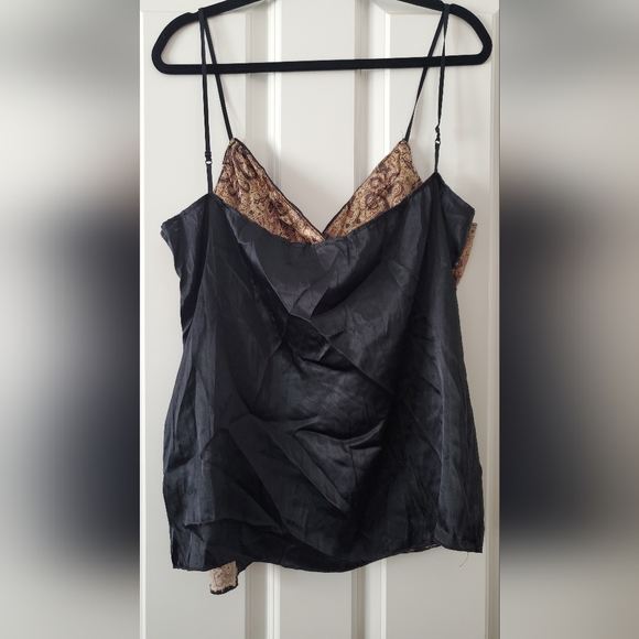 Polyester Top 🌟 - Picture 6 of 7